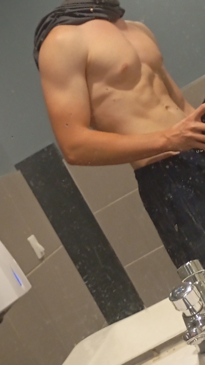 Profil de Isidor, 19 ans, Rencontre à Christnach