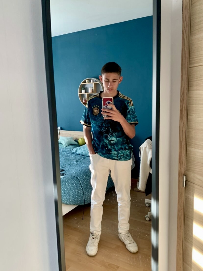 Profil de Miki, 20 ans, Rencontre à Ehner