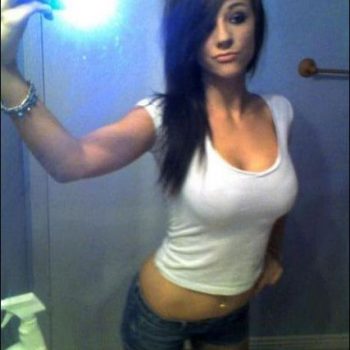 Profil de Nikita, 28 ans, Rencontre à Holler