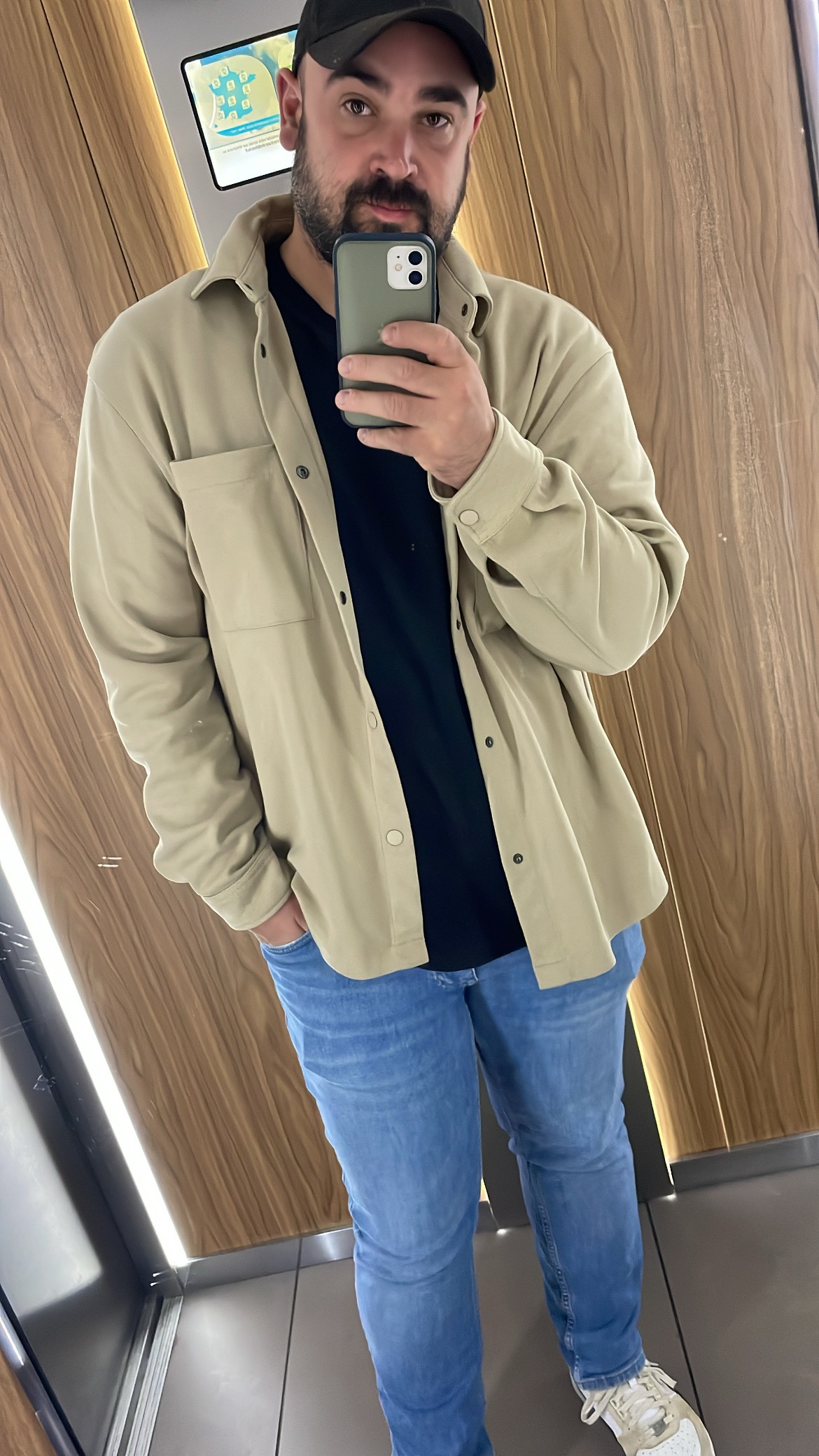 Profil de Bano, 32 ans, Rencontre à Christnach