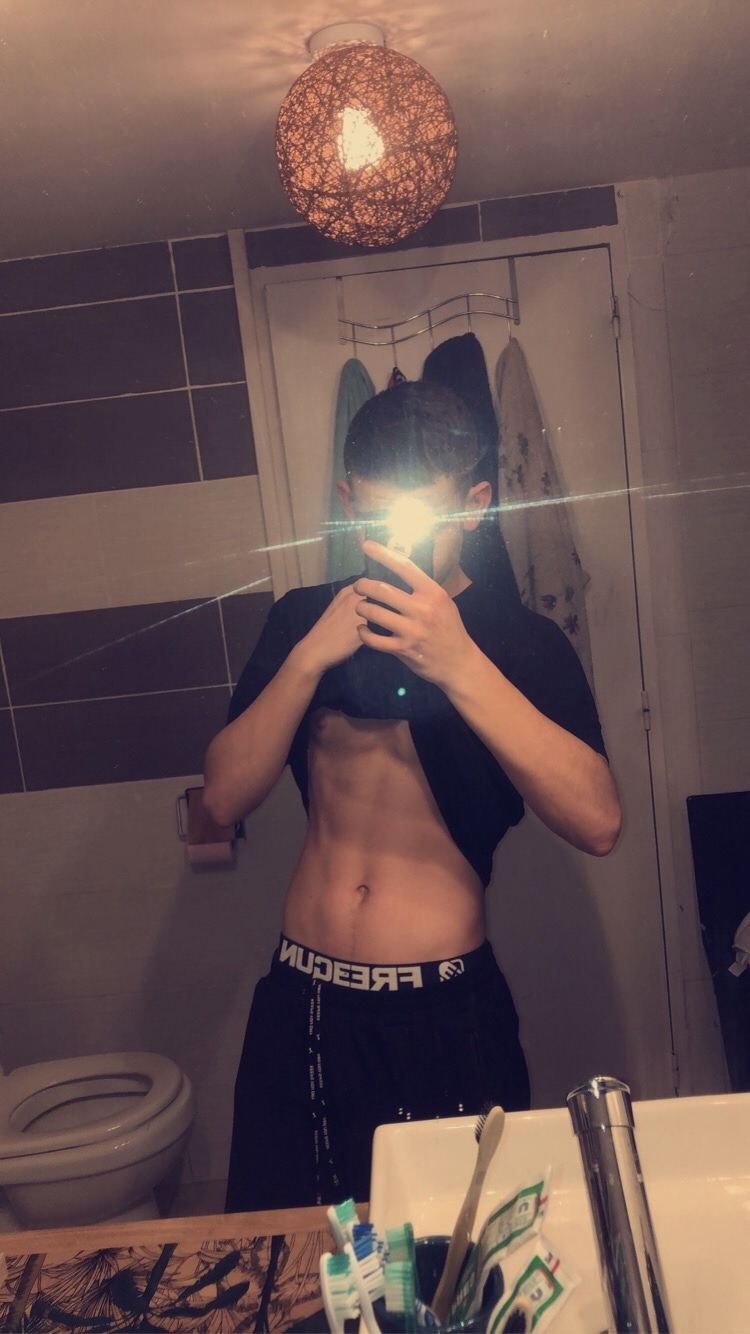 Profil de Tyno, 20 ans, Rencontre à Grass