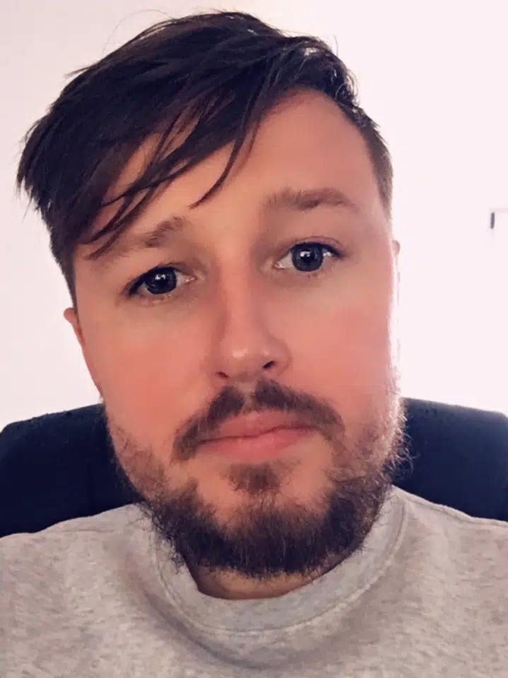 Profil de Precieux, 34 ans, Rencontre à Warken