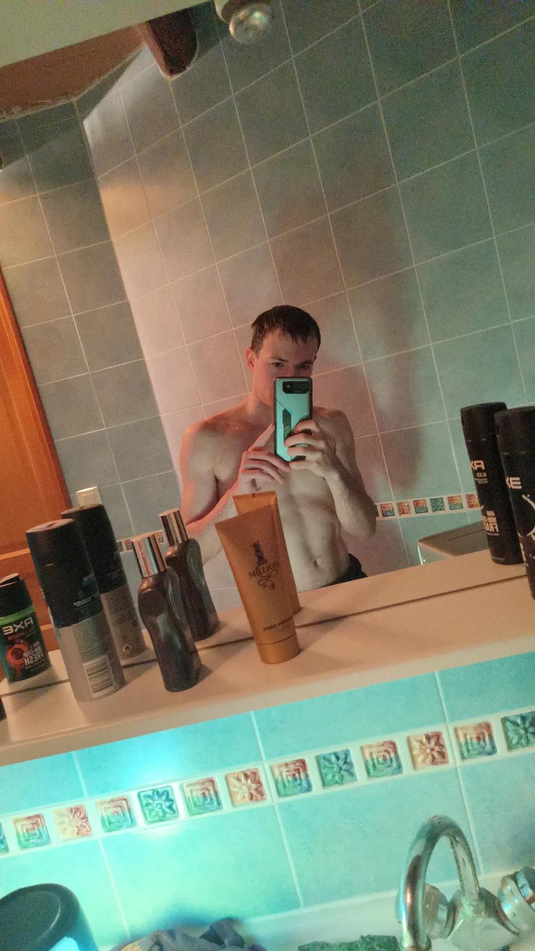 Profil de Abdias, 24 ans, Rencontre à Bour